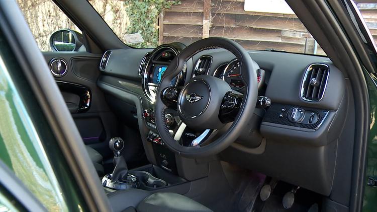 MINI COUNTRYMAN DIESEL HATCHBACK 2.0 Cooper D Sport 5dr Auto [Comfort/Nav+ Pack]